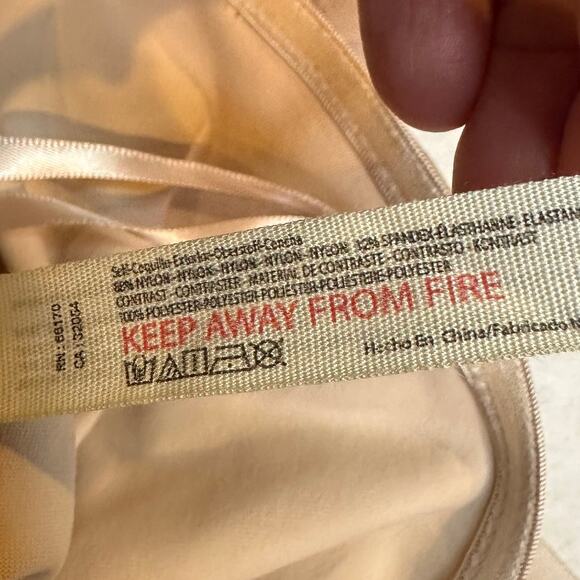 NWT Free People Big Love Pink Tutu Tulle Off the Shoulder Bodysuit Size Large - Picture 13 of 13